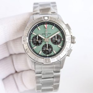 Breitling Avenger B01 Chronograph 44mm Super Clone Watch for Sale 1115283266 - front view | Avenger