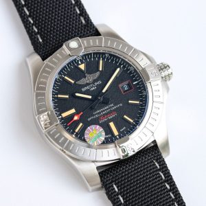 Breitling Avenger Blackbird 44mm Super Clone Watch with Cash on Delivery 1131612548 - front view | Avenger
