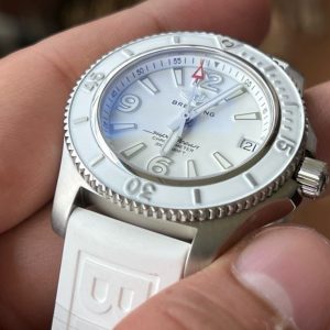 Breitling Superocean Women's Automatic Replica Watch | Luxury Imitation 1048036503 - back view
