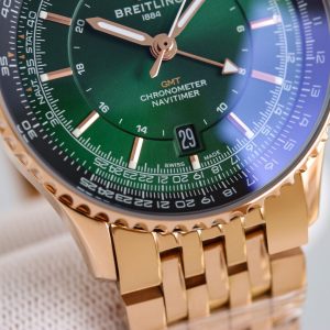 Breitling Navitimer 1 Super Clone Watch | Premium Quality Reproduction 1036691394 - close-up
