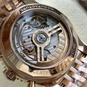 Breitling Navitimer B01 Super Clone Watch | Premium 43mm Cash on Delivery 1130233871 - side view | Breitling