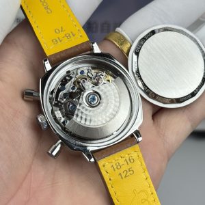Breitling Top Time Racing 1:1 Super Clone Watch with Cash on Delivery 1123207469 - macro shot